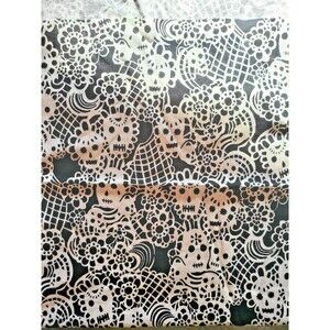 FLORA DE LOS MUERTOS Alexander Henry 2004 Skull Fabric 11" x 43”+++